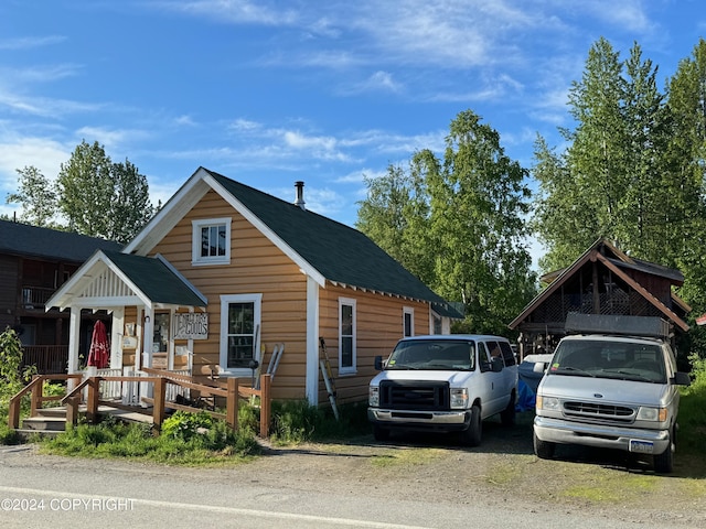 view of front of home with a porch