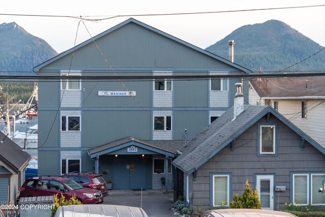 view of front of house with a mountain view