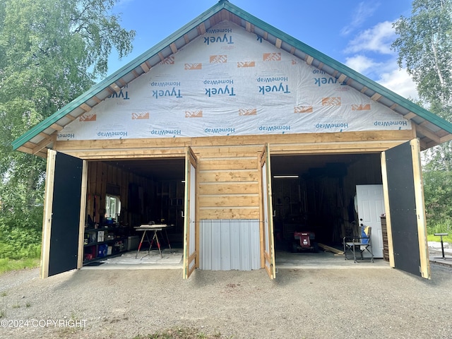 view of detached garage