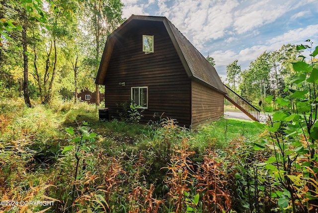 view of side of property