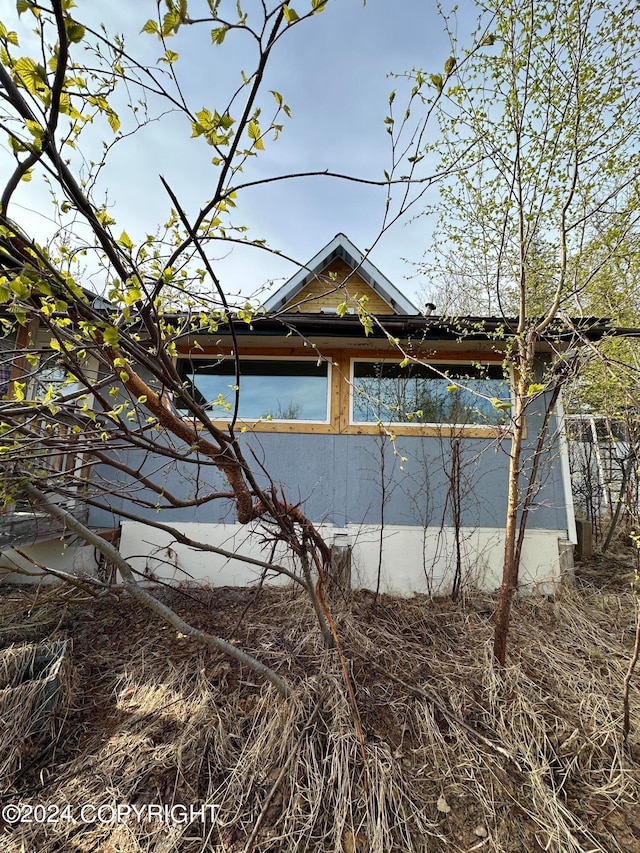 view of water feature