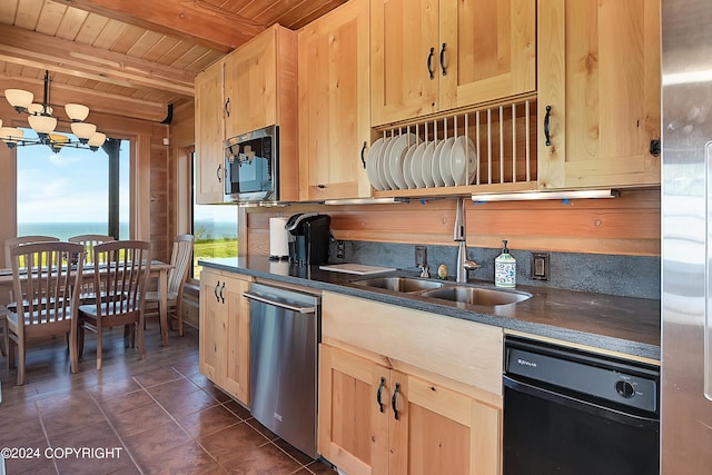 kitchen with sink, stainless steel appliances, an inviting chandelier, beamed ceiling, and wood ceiling