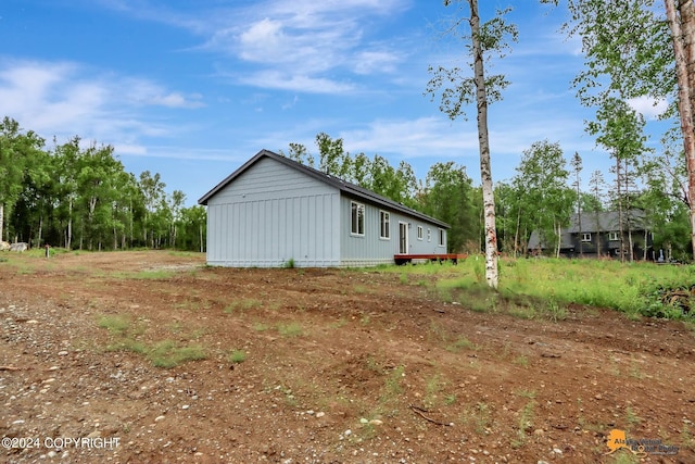 view of home's exterior