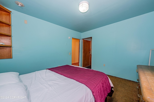 bedroom with carpet