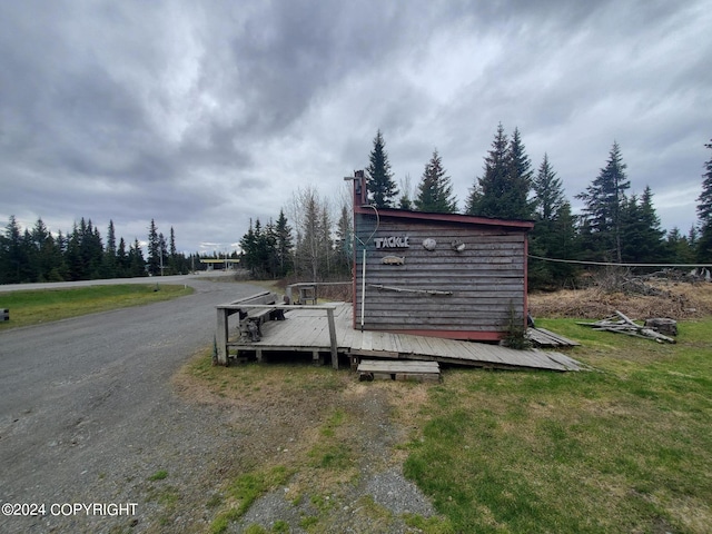 view of outdoor structure