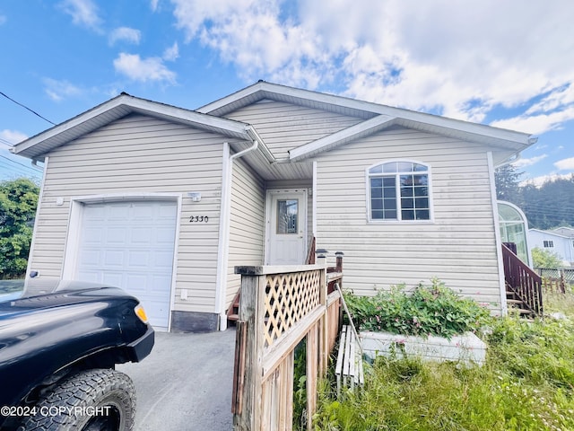 view of front of home with a garage