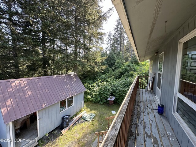 view of wooden deck