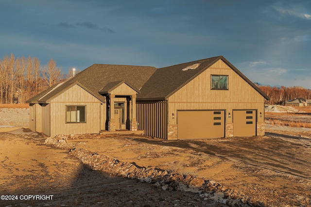 view of front facade with a garage