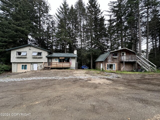 view of front of home featuring a deck