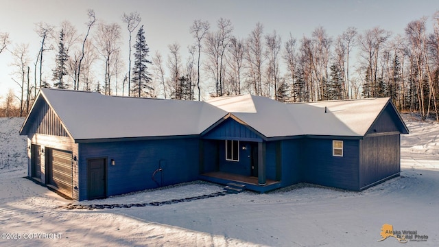 view of front of home with a garage