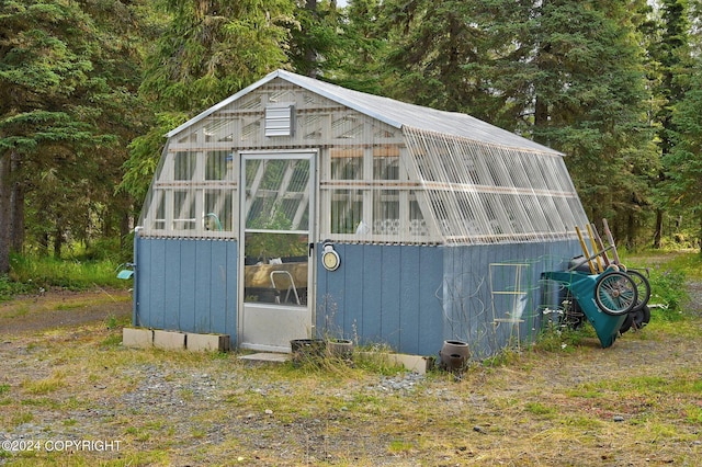 view of outdoor structure