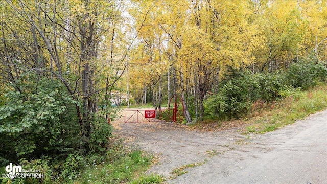 Listing photo 3 for 15852 N Homestead Rd, Willow AK 99688