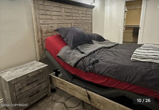 bedroom with a closet