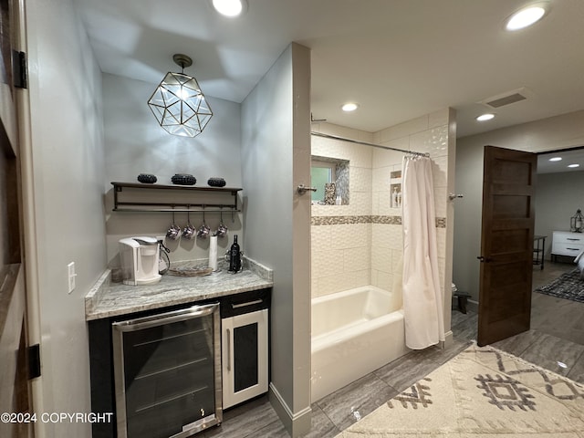 345 C St, Seldovia, AK 99663 - full bathroom with toilet, shower / tub combo with curtain, beverage cooler, visible vents, and recessed lighting