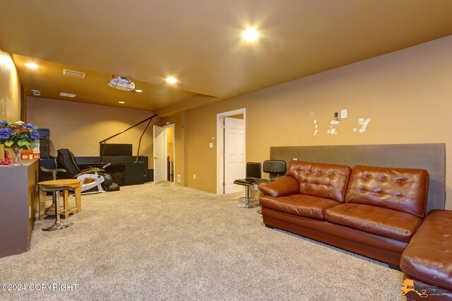 8100 Sky Mountain Ln, Anchorage, AK 99502 - carpeted living room with recessed lighting