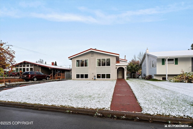 view of front of house