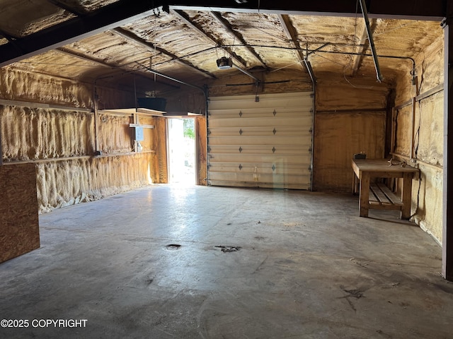 41385 Ptarmigan Heights Dr, Homer, AK 99603 - garage with a garage door opener