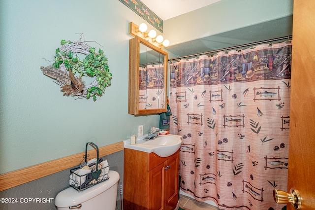 37325 Funny Moose Ln, Soldotna, AK 99669 - bathroom featuring vanity and a shower with curtain