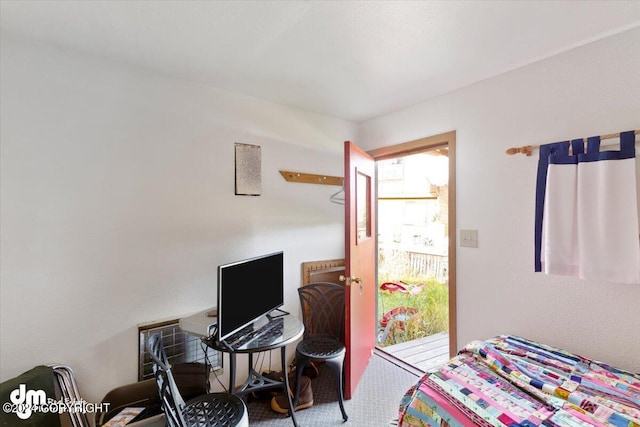 34464 Fishermans Rd, Soldotna, AK 99669 - bedroom featuring carpet floors and a desk