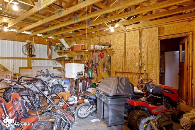 34464 Fishermans Rd, Soldotna, AK 99669 - view of garage