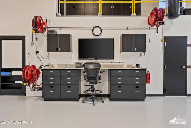 3400 E 112th Ave, Anchorage, AK 99516 - office featuring finished concrete flooring