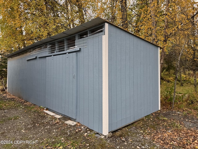 view of outbuilding