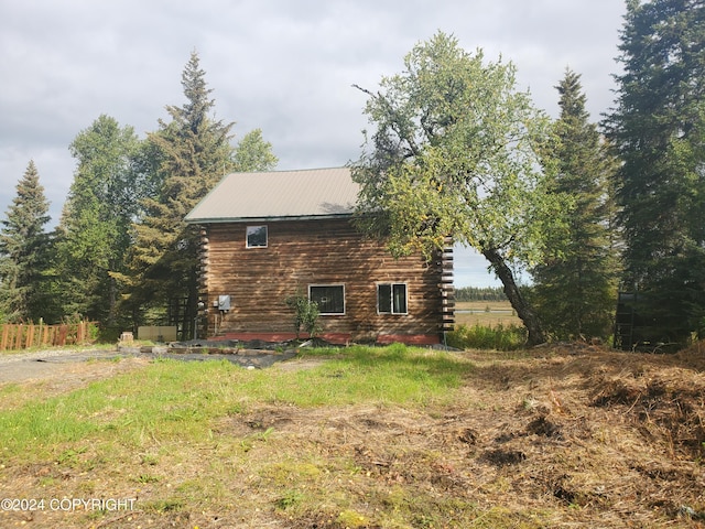 view of property exterior