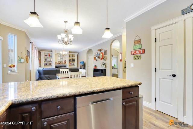 kitchen featuring ornamental molding, dark brown cabinets, a chandelier, and light hardwood / wood-style flooring