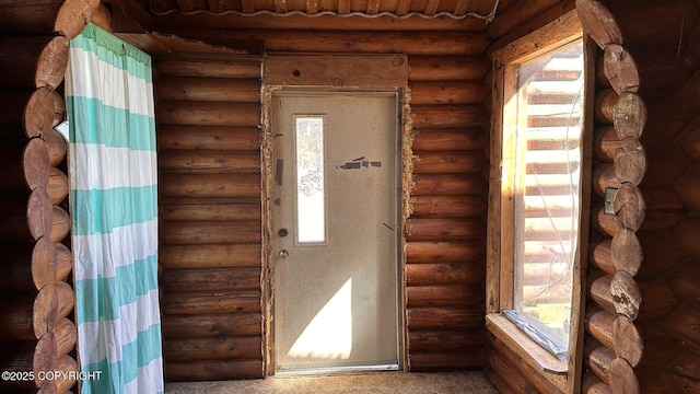 68537 Veater Ave, Ninilchik, AK 99639 - entryway featuring log walls