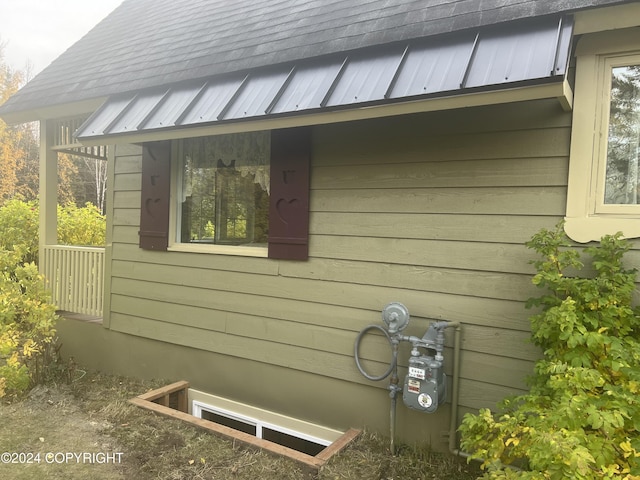 38400 Robinson Loop Rd, Sterling, AK 99672 - view of side of home