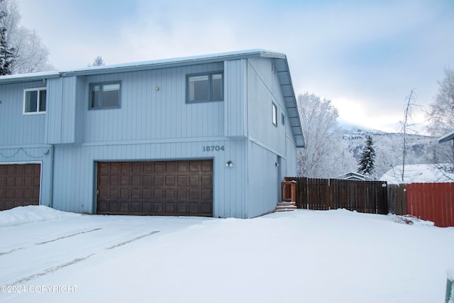 view of front of house featuring a garage