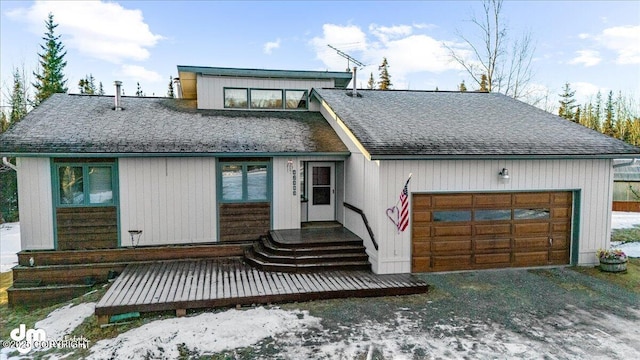 view of front of home with a garage