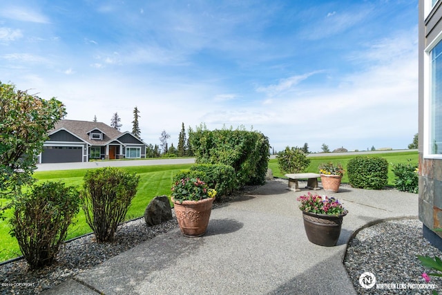 16643 Woods Pointe Cir, Anchorage, AK 99516 - view of patio / terrace