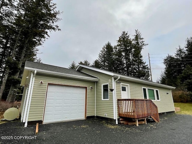 view of front facade featuring a garage