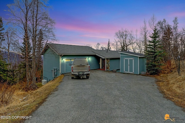 view of front of home with driveway