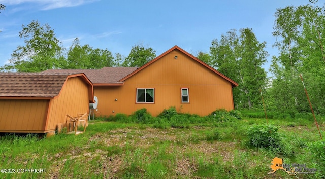 view of property exterior