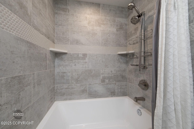 bathroom featuring shower / tub combo with curtain