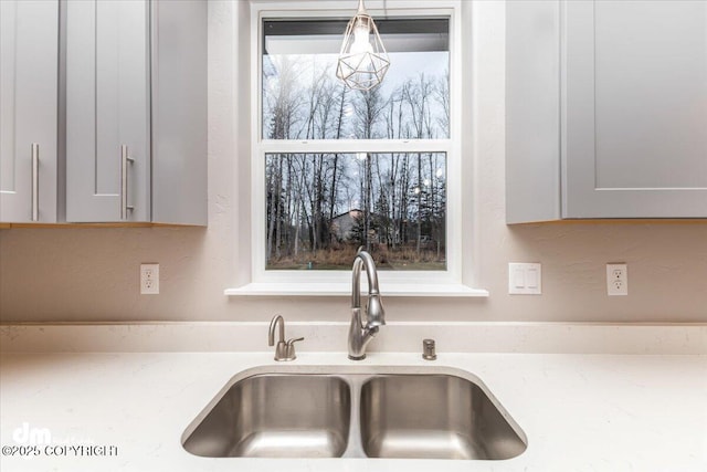 interior details featuring sink