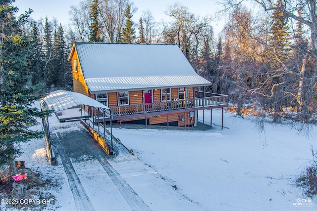 view of front of property with covered porch