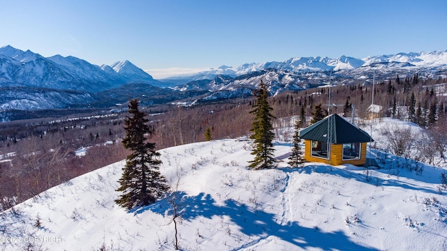 property view of mountains