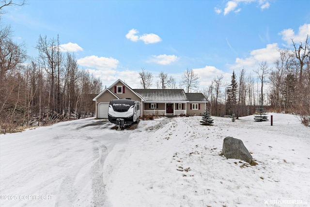 view of front facade featuring a garage