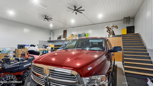 garage featuring ceiling fan