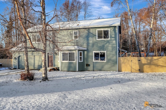 view of front of home featuring a garage