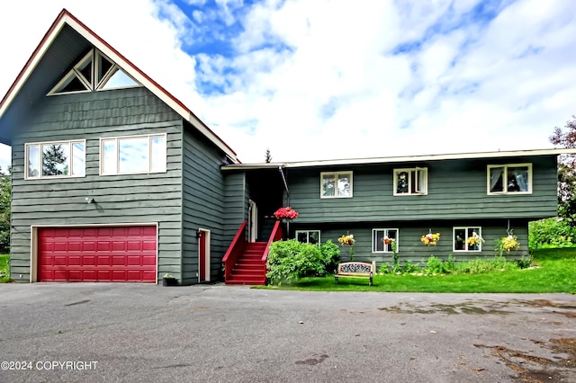 view of front of home featuring a garage