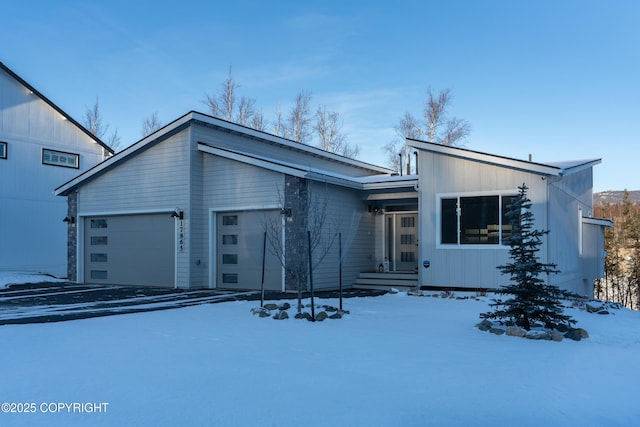 view of front of home featuring a garage