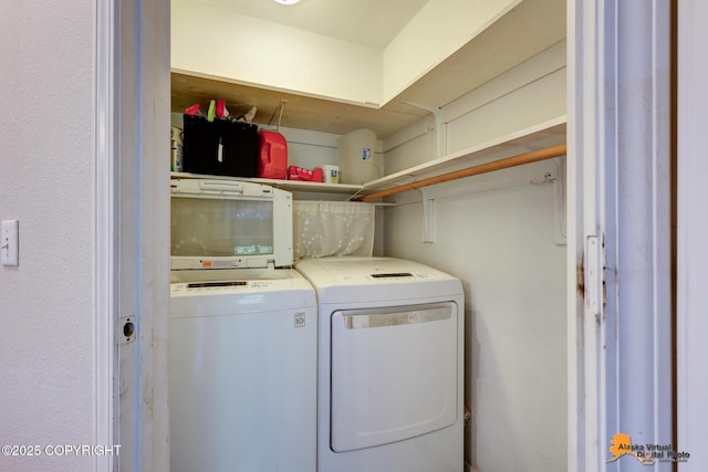 10235 Stewart Dr, Eagle River, AK 99577 - laundry area featuring separate washer and dryer