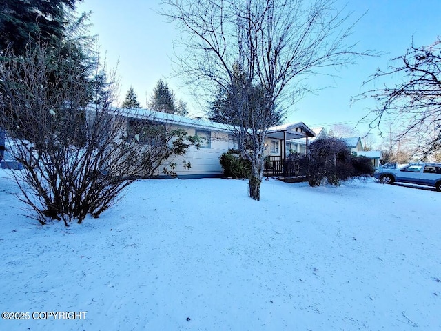 view of front of property