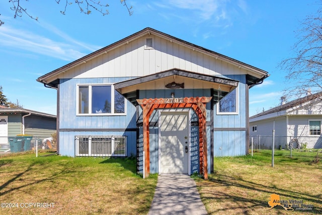 2707 W 31st Ave, Anchorage, AK 99517 - view of front of home
