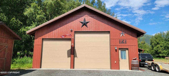 view of detached garage