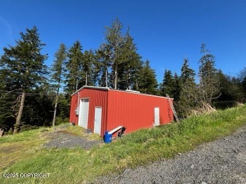 469 Mitkof Hwy, Petersburg, AK 99833 - view of outdoor structure featuring an outdoor structure